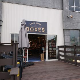 22-04-23 リニューアルオープンした弊社直営店舗BOXES